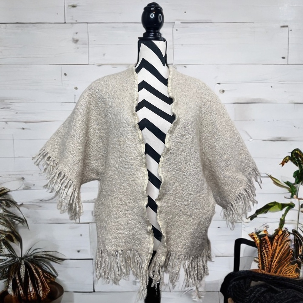Vintage Oatmeal Wool Layering Boho One Size Open-Front Fringe Sweater